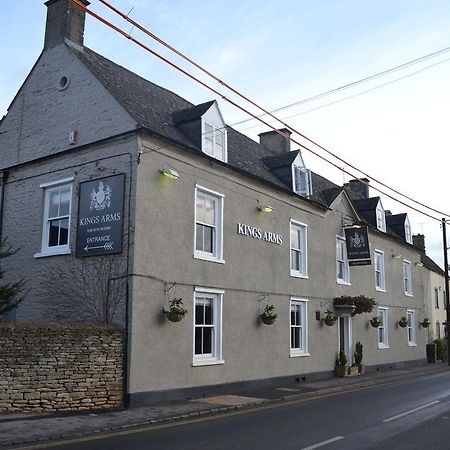 The Kings Arms Ξενοδοχείο Didmarton Εξωτερικό φωτογραφία